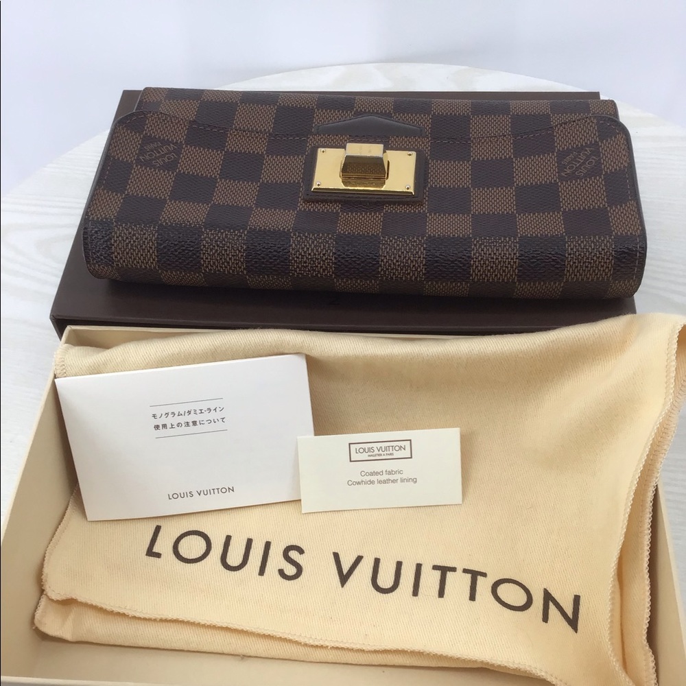 Louis Vuitton Wallet